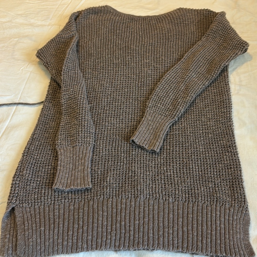 American Eagle Sweater - image 3